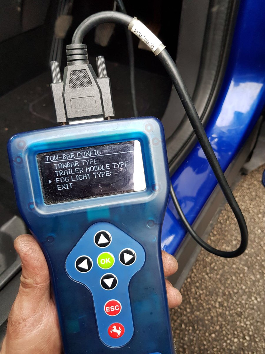 Trailertrek Towbars tweet media