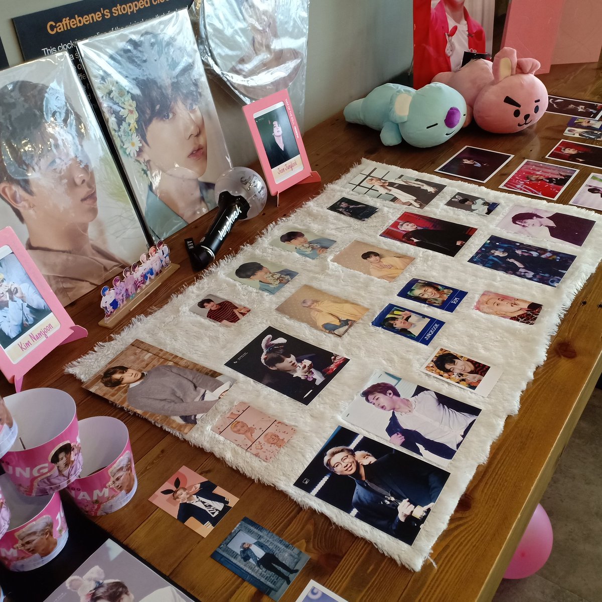 jeykeyonly's tweet photo. 남준이 꾹이 생일축하해~ 💜💜

Thanks to :
@AriskaHadiniyah @moonlightrm_ @mindiminies @operacakee

 @Goldenfilm_JK @ReMarkable0912 https://t.co/M9Sgf1cu59