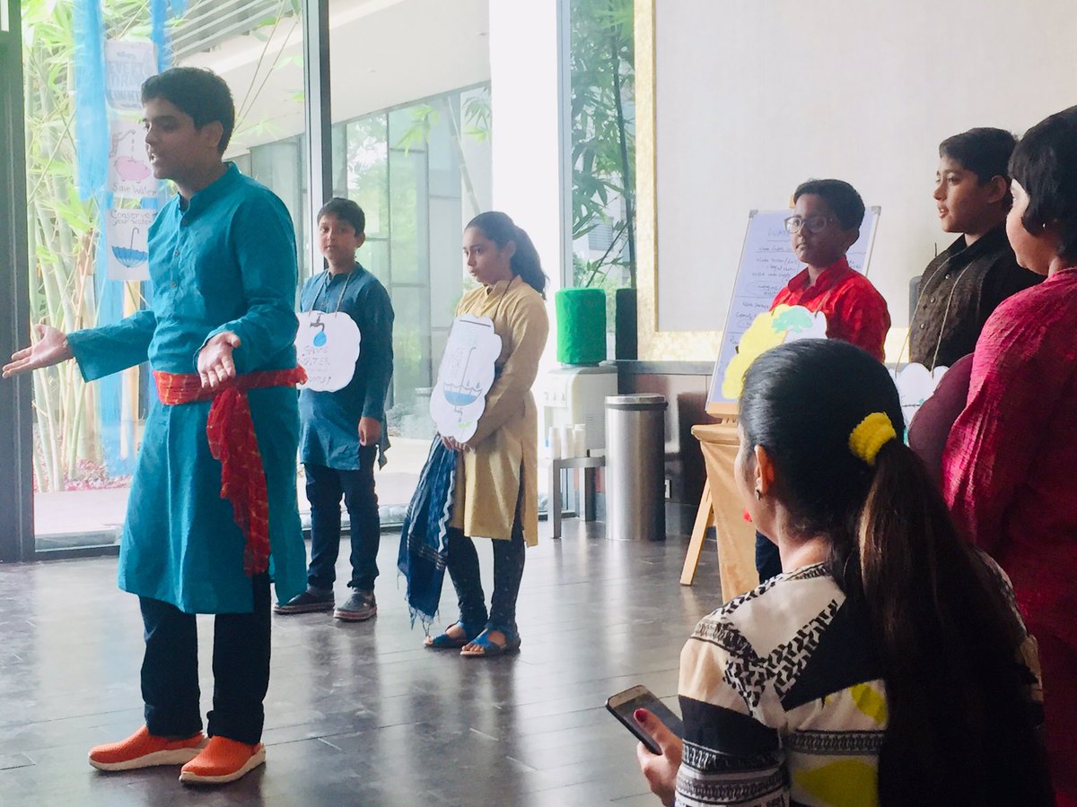 GuruJalGurugram's tweet photo. Highlights from an interactive session conducted as part of #ConnectTheDrops at #TheGrandArch to sensitize the residents about #Gurugram’s #WaterCrisis, daily water demand and supply, virtual water consumption, circular economy, &amp; plantation. 

#RWA #RWH #SewageTreatmentPlants https://t.co/bZjcpLQpJx