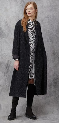 FashionistSmile's tweet image. &quot;Con l&apos;occasione della settimana della moda milanese, è stata svelata la nuova collezione Antonelli Firenze, autunno/inverno 2019/2020, un ode alla femminilità, dai dettagli ricercati, intensi punti luce, effetti lucidi e metallici, scolli...&quot; lttr.ai/HgXX #modaautunno