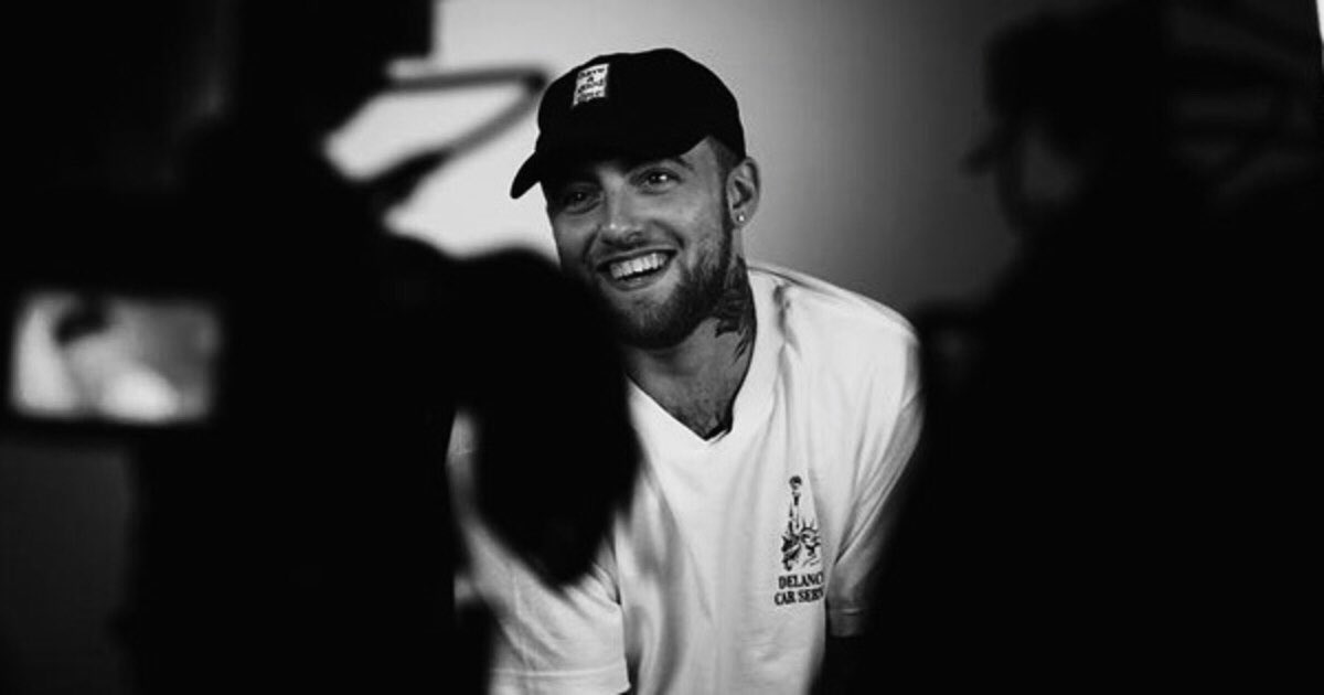 karii____'s tweet photo. “A life ain’t a life ‘til you live it”  

RIP Mac Miller 💛 https://t.co/5oL27LcLVO