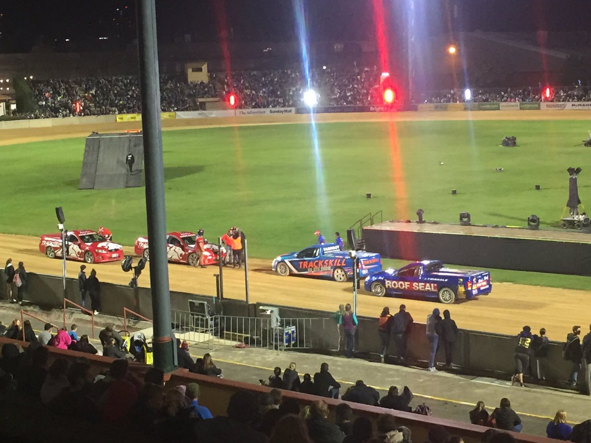 MatthewPantelis's tweet photo. The #NightShiftADL @adelaideshow gets underway at 7pm.
Looking forward to #TeamDMax, V8 utes, #FMXShowtime bikes, RAA Fireworks & more. https://t.co/mPkjeIkWcH
