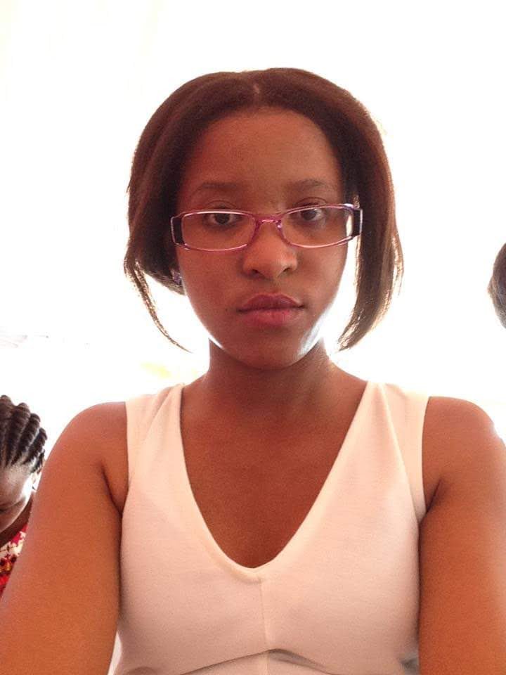 WhereAreThey_SA's tweet photo. MISSING PERSON Nthabiseng Selepe was last seen on the 31st of August 2019 around Northgate. 

If anyone has information on her disappearance please contact Dikeledi on 076 884 3496 

#MissingPerson #GBV #SouthAfrica #WhereAreThey https://t.co/dLIWP0nUkm