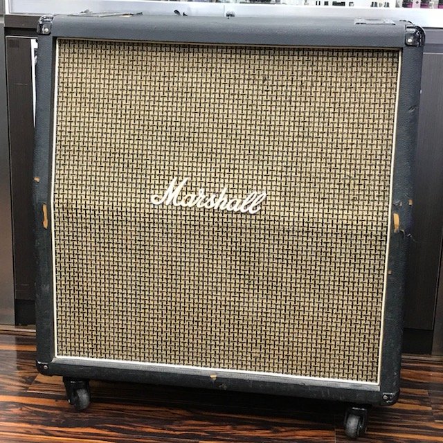 1484_shinjuku's tweet image. 【1階中古アンプNEWS】
Marshall 1980年製 1960Aキャビネットをクリアランスセール対象商品に追加いたしました！使用感はかなり多く、見るからにヴィンテージな外観ですが、現役で活躍できる1台です。この機会をお見逃し無く!!

#Marshall #Vintage #Digimart
digimart.net/cat12/shop1484…