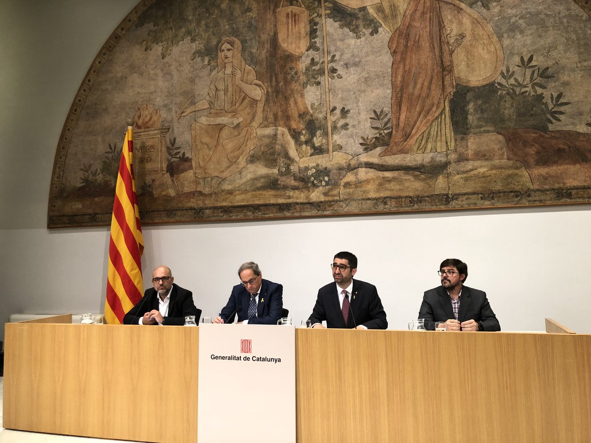 Avui es un dia molt important. Després de 5 anys de treball, el MHP <a href="/QuimTorraiPla/">Quim Torra i Pla</a> i el HC <a href="/jordiPuignero/">Jordi Pu1gnerO</a> presenten #IDentiCAT la identitat digital autosobirana per a tots aquells #Ciutadans que vulguin protegir la seva #Privacitat a #internet <a href="/govern/">Govern de Catalunya</a> <a href="/tic/">TIC Catalunya</a> <a href="/NachoAlamillo/">Nacho Alamillo</a>