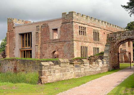LandmarkHistory's tweet photo. It's a busy weekend in the @LandmarkTrust world - three of our most special buildings #AstleyCastle #Warwickshire, #ClavellTower #Dorset and #Belmont #LymeRegis all open FREE 10-4 as part of @heritageopenday . Drop by! https://t.co/XLSW6anRc9