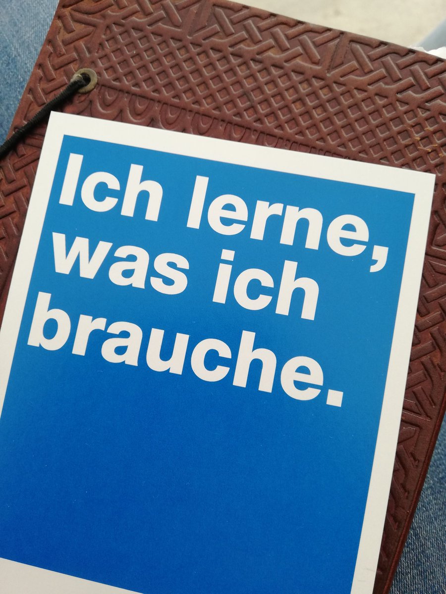 AnneOnTour's tweet photo. Aber woher weiß ich, was ich brauche? 🤔
#workX19 https://t.co/AOV3D2o0Cg