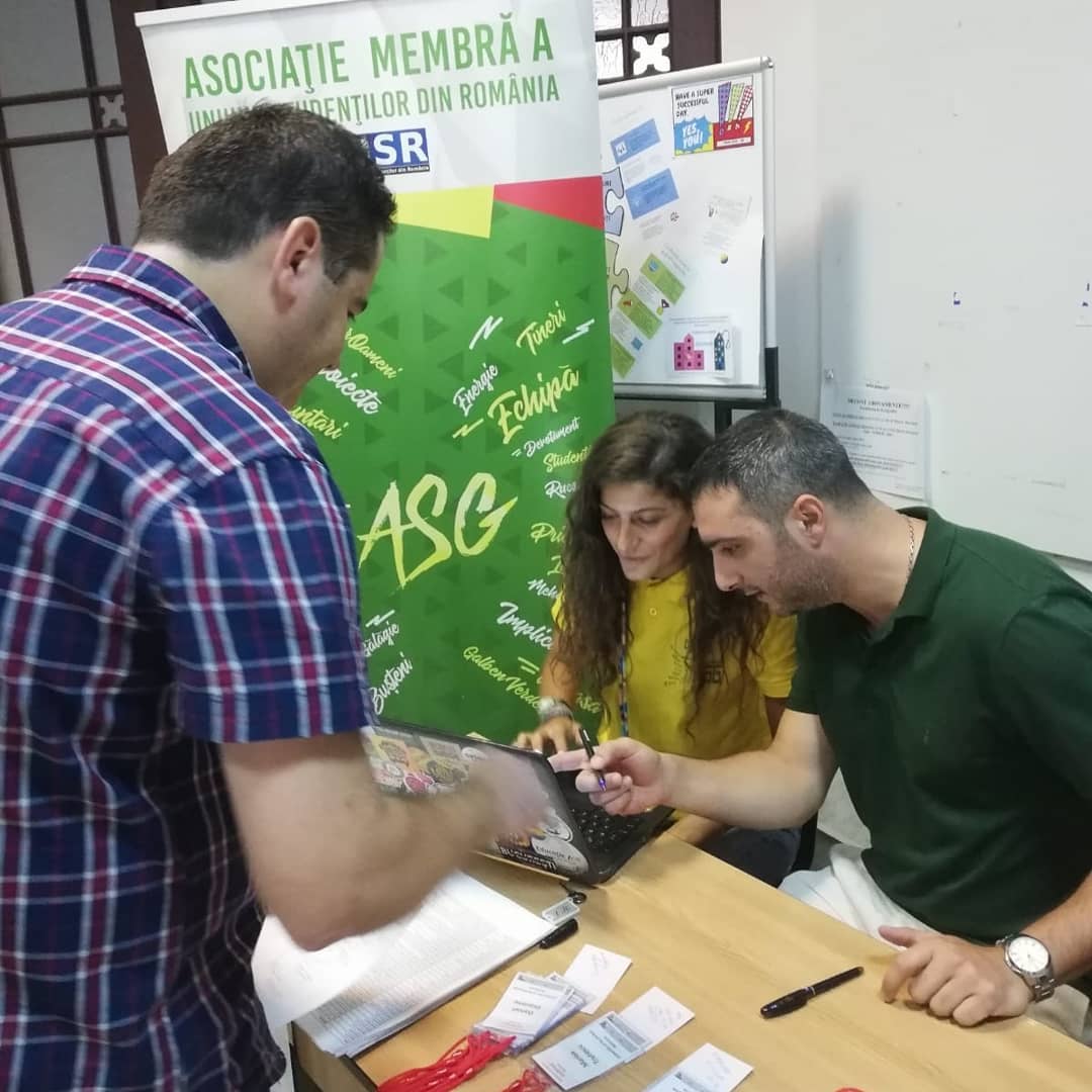 AndreeaNita11's tweet photo. Second Edition of the International Conference “Environment at CrossrOads: SMART approaches for a sustainable future – ECOSMART” University of Bucharest
@UNIBUC @iojacristian2 @mihairazvannita
@SURE #SocietyforUrbanEcology #CCMESI https://t.co/bQY5lSPGfT