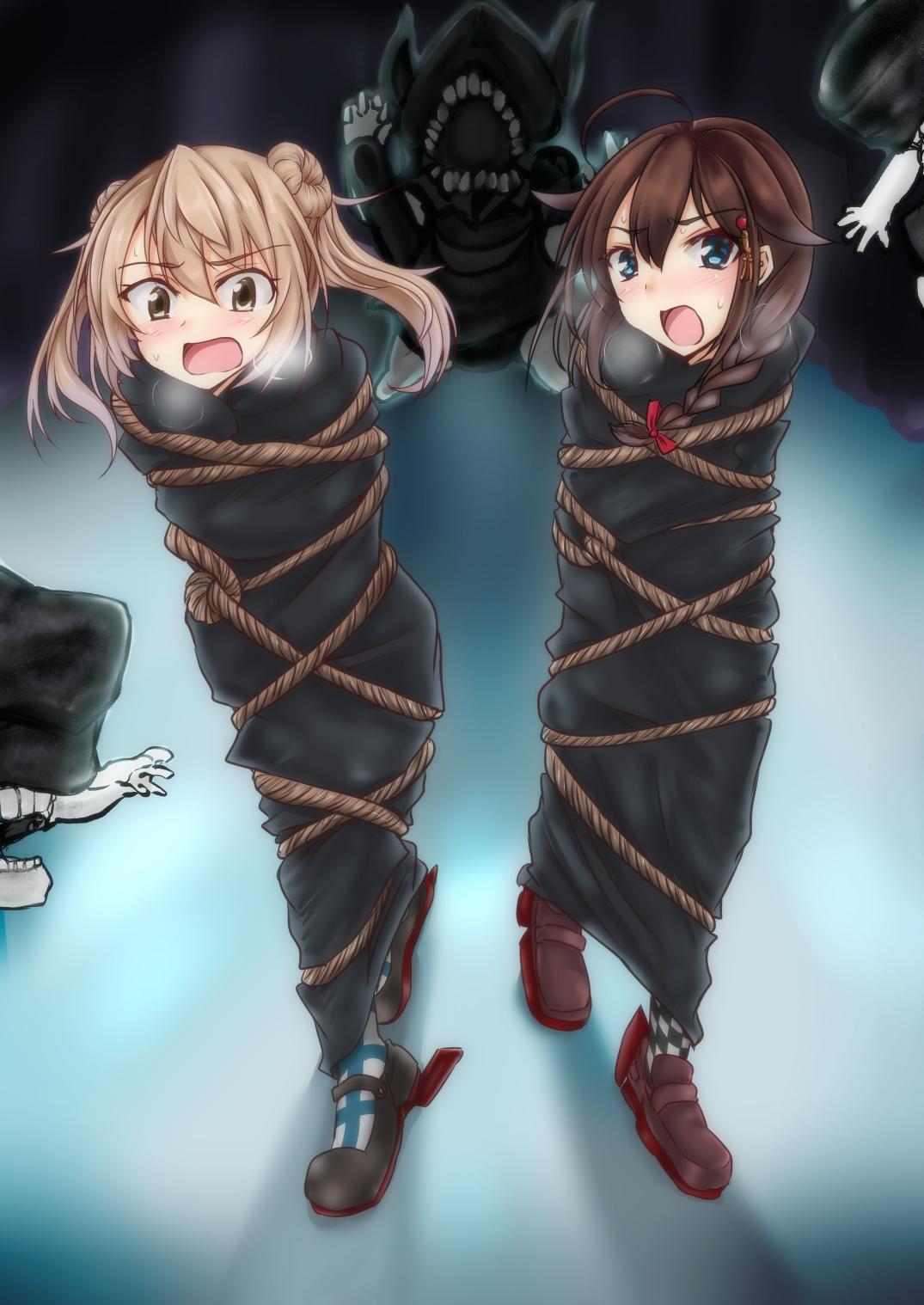フラットライン 掲載okとのことで コミッションで描かせていただきました 時雨と満潮が深海棲艦に鹵獲されて雑に簀巻き にされて逃げ惑っているシチュ 深海大サーカスっぽい感じの というイラスト フラットライン 掲載okとのことで コミッションで描かせていただきました 時雨と満潮が深海棲艦に鹵獲されて雑に簀巻き にされて逃げ惑っているシチュ 深海大サーカスっぽい感じの というイラスト