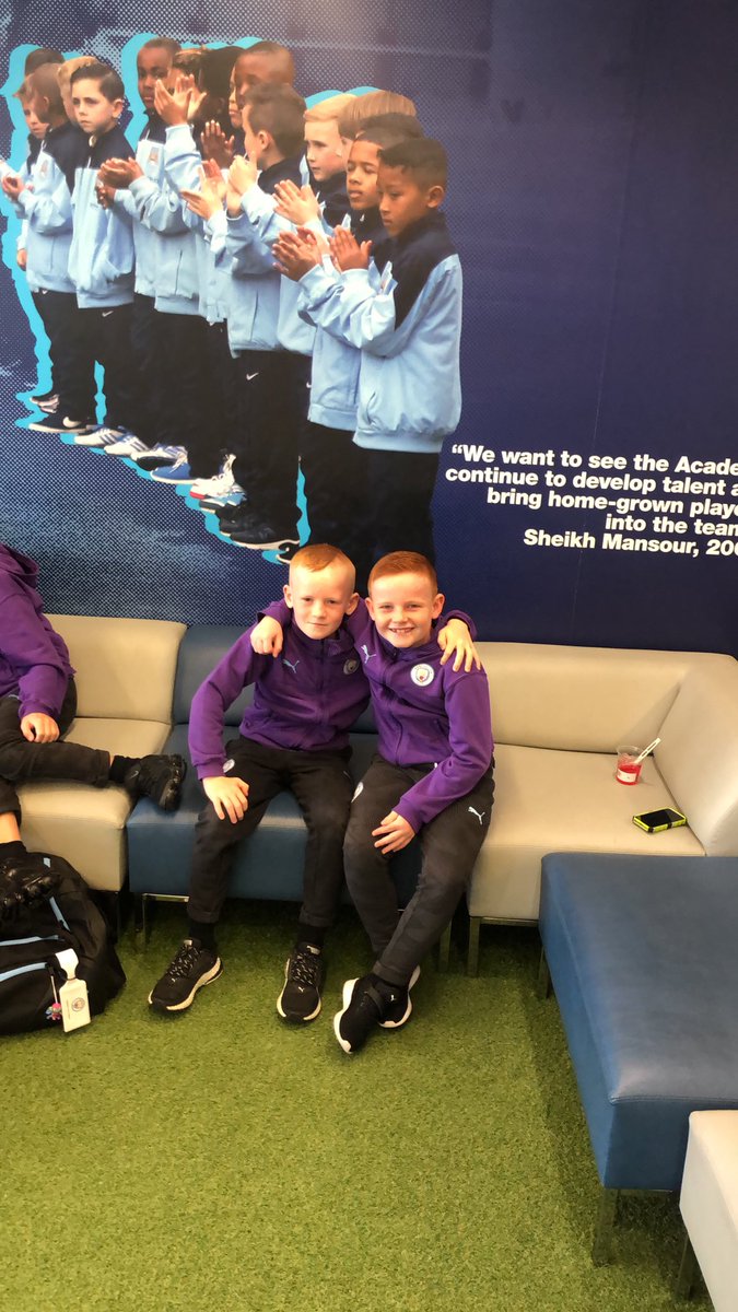 MAGSROMA99's tweet photo. DERBY FESTIVAL TODAY FOR THE BOYS 💙🔥💙🔥 UP THE CITY BOYS ⚽️🔥👍👌 https://t.co/7rB8CSNhgm