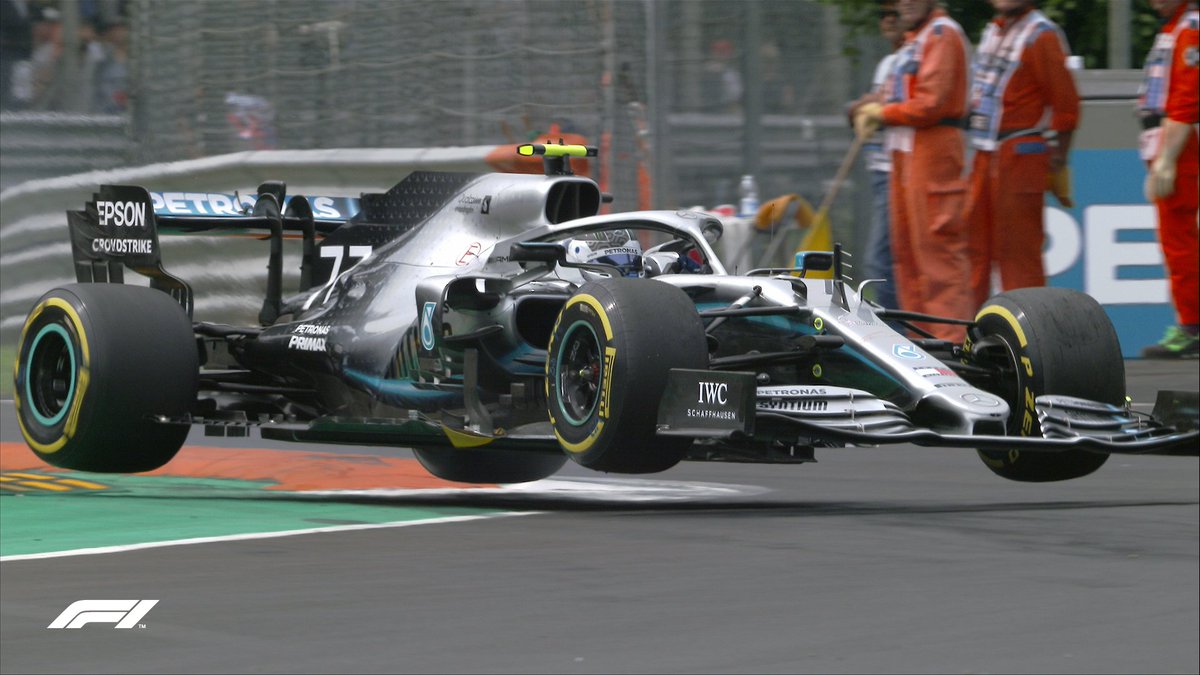 F1's tweet photo. "This is your pilot, Valtteri Bottas, speaking"

#F1 #ItalianGP 🇮🇹 https://t.co/5gNPq0OfAU