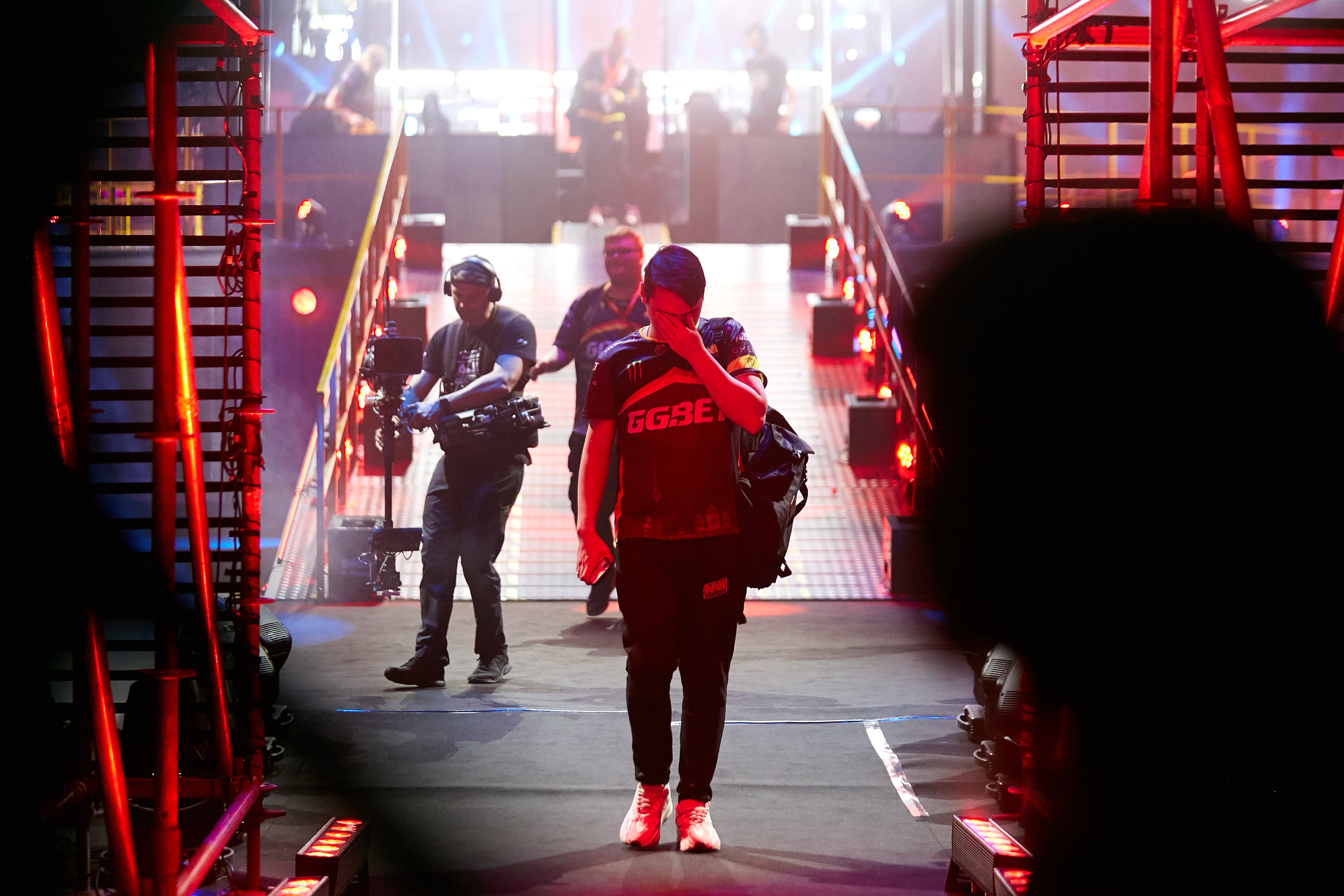 ED2vUKnWkAA8xfC?format=jpg&name=4096x409