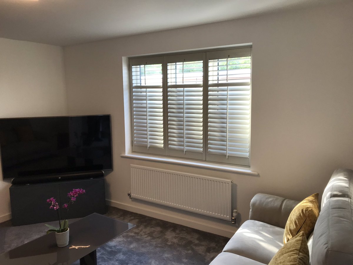 ssshutters's tweet photo. Croft grey shutters designed, surveyed, supplied and installed for these great customers in Basingstoke on there brand new home.  ☎️ 01344 723128
            📱 07770360035
📧 smartstyleshutters@gmail.com
🌐 https://t.co/dgPW0yQi8A https://t.co/FyWUOzO8TM