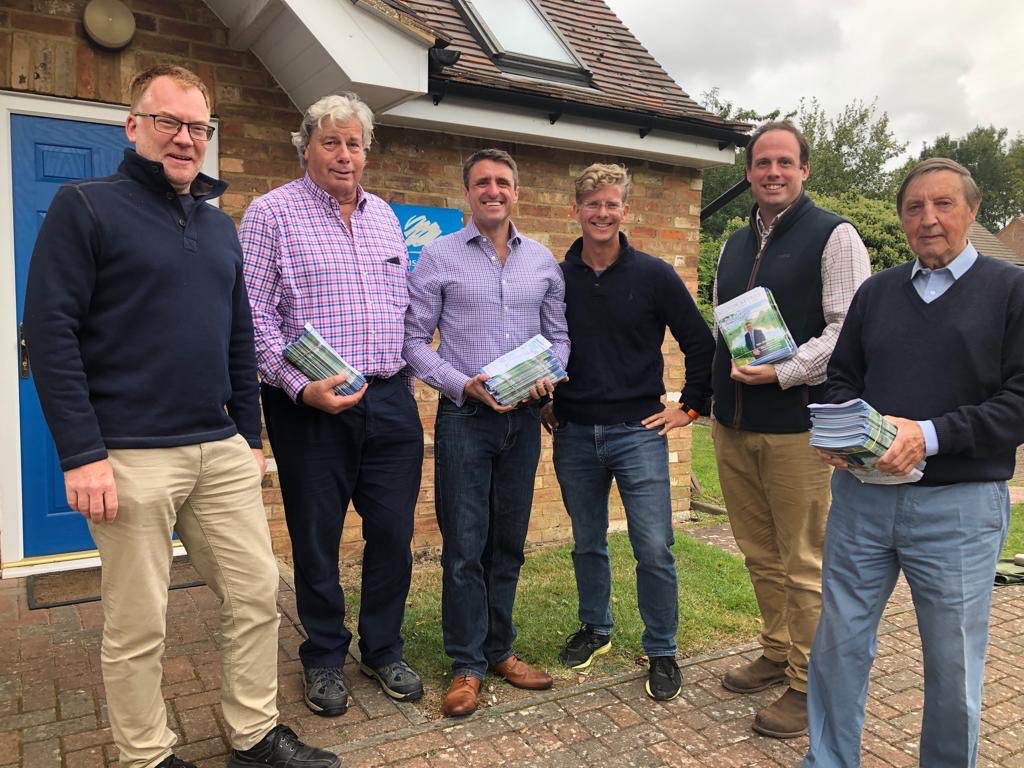 WarrenWhyteUK's tweet photo. The @Conservatives #TeamBucks are out and about around the county and MK today! #ToryCanvass https://t.co/rDn3pati4G