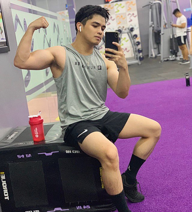 japsissuperman's tweet photo. Back in the game. 💪🏻👊🏻 https://t.co/UdrVJYtnL0
