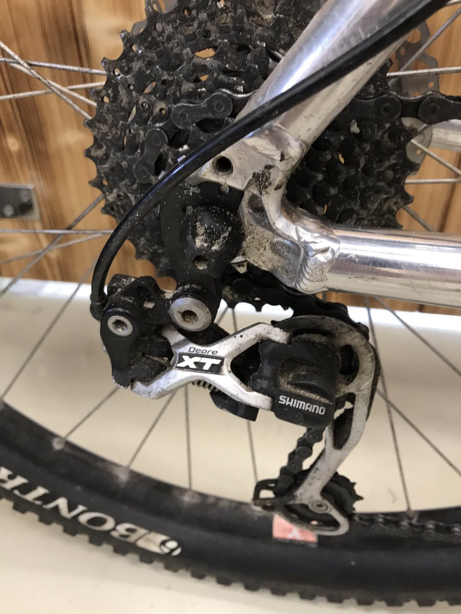 Cube mtb 150€ op stappen en weg rijden. Je kan er zo het bos mee in. <a href="/WSTexel/">Wielersport Texel</a> <a href="/SuperSundaytx/">Super Sunday Texel</a> <a href="/RondeOosterend/">Ronde van Oosterend</a> <a href="/OudeschildTXL/">Oudeschild Texel</a>