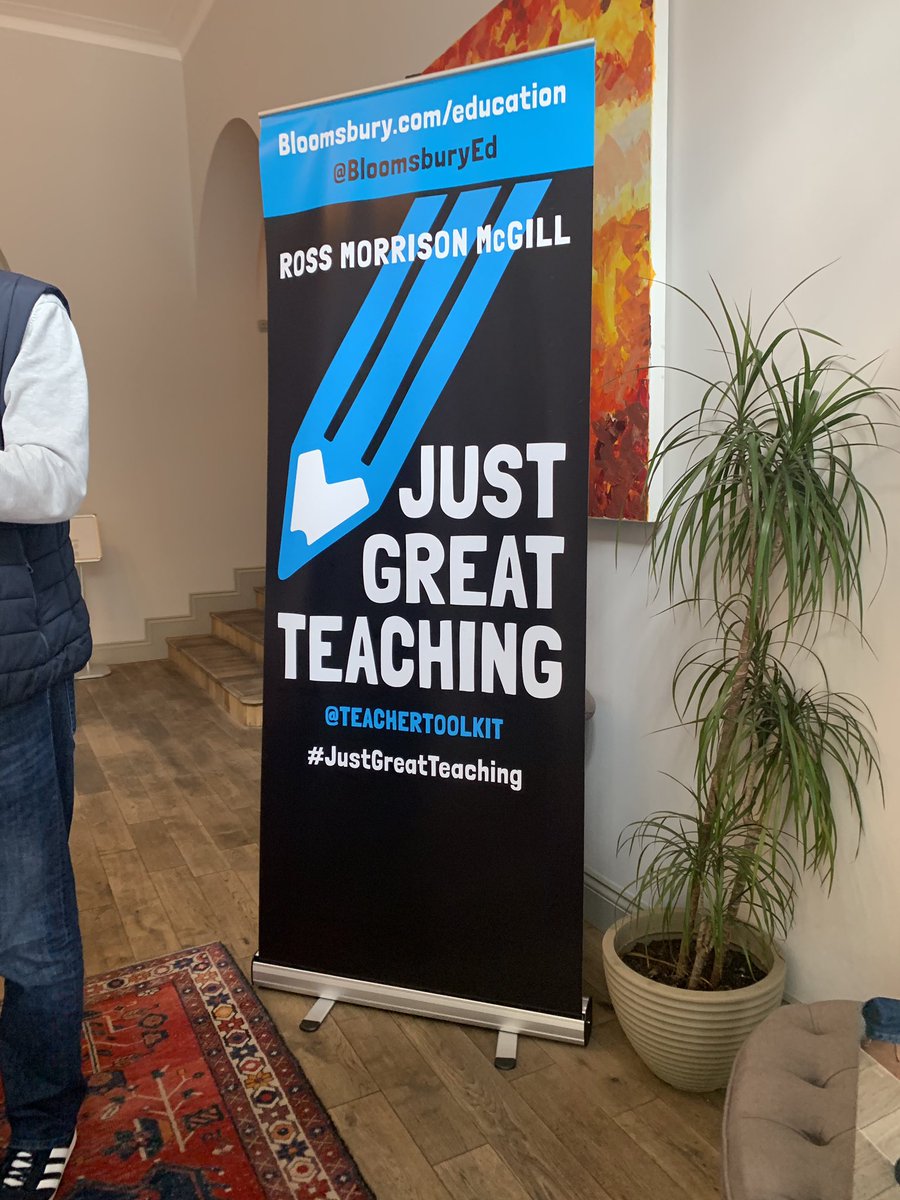 JamieGBarry's tweet image. Loved attending @TeacherToolkit @BloomsburyEd launch of #JustGreatTeaching. It’s a great book and was fantastic to celebrate @RossMcGill’s achievement. Topped off by catching up/meeting some ace people inc @chrisdysonHT @f33lthesun @simonkidwell @Paul_Steenkamp @MrPranPatel