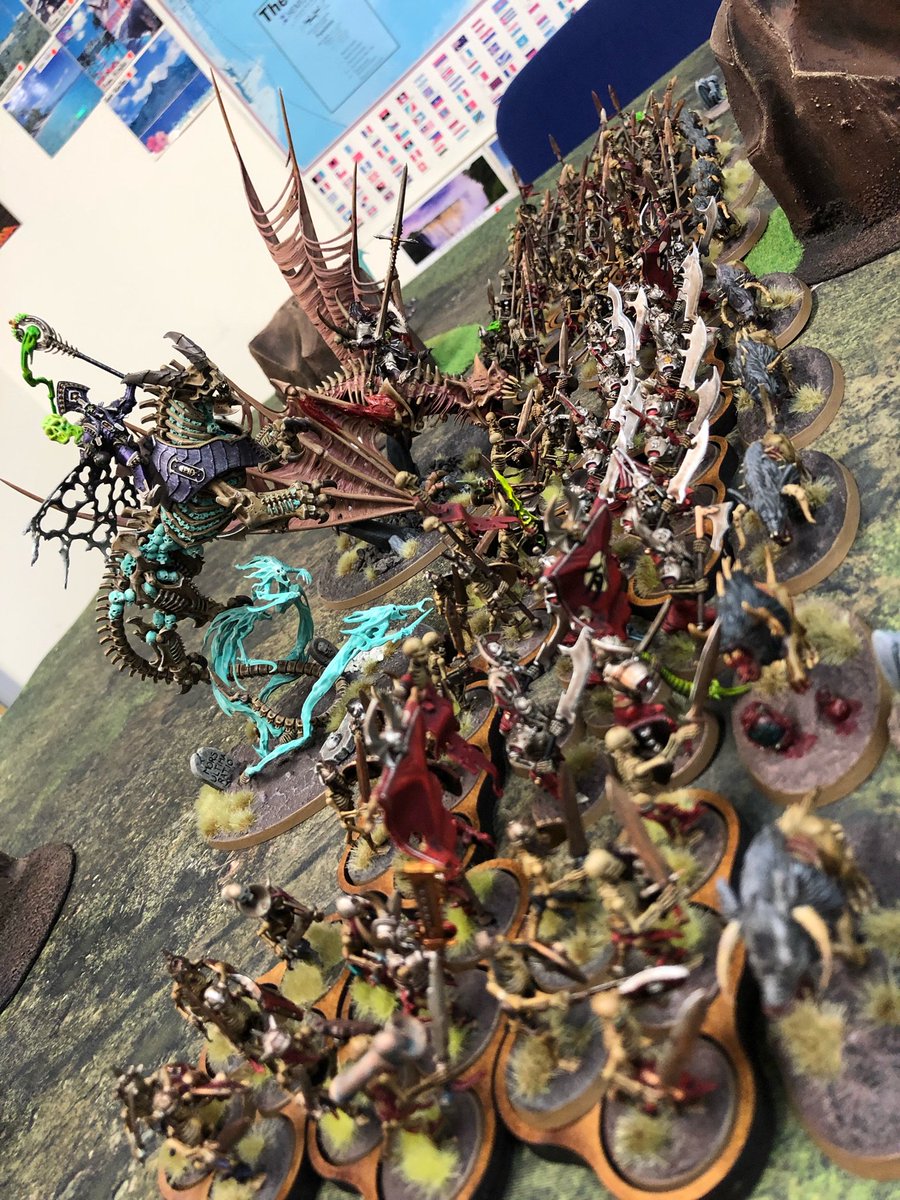 bringbackthor's tweet photo. For the hooooooorde!!! #skeletonhorde #arkhantheblack #vampirelordonzombiedragon #ageofsigmardeath #ageofsigmar #warhammer #rsgt2019 #NoTAoS #ウォーハンマー #ウォーハンマーエイジオヴシグマー #japan https://t.co/3qaxrqUmtD