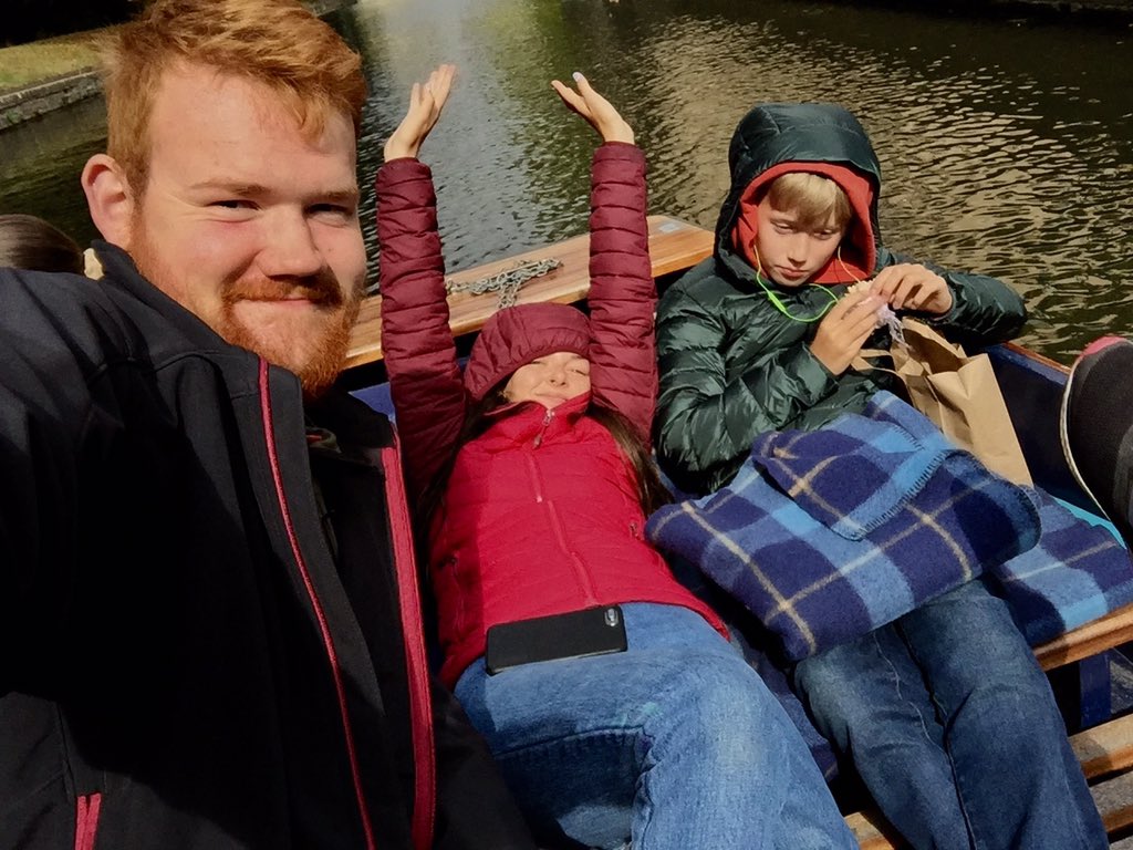 StChrisBoarding's tweet photo. First weekend trip of the year: Punting in Cambridge! Not all the newbies are used to the "English Summer" #boardinglife #iloveboarding #mindthegap #winteriscoming @StChris_School https://t.co/Ywmhx9eIo7