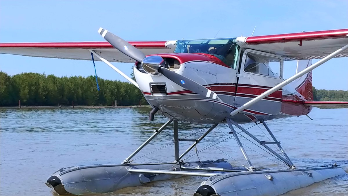 Here's our information on where you can stay, eat and play in Fort Langley while you #FlytheFort. ow.ly/UMe750vY6M0 
#langleyfresh #BC #floatplane #seaplane Saba Cafe and Bistro #floatrating @tourismbc  #cessna180