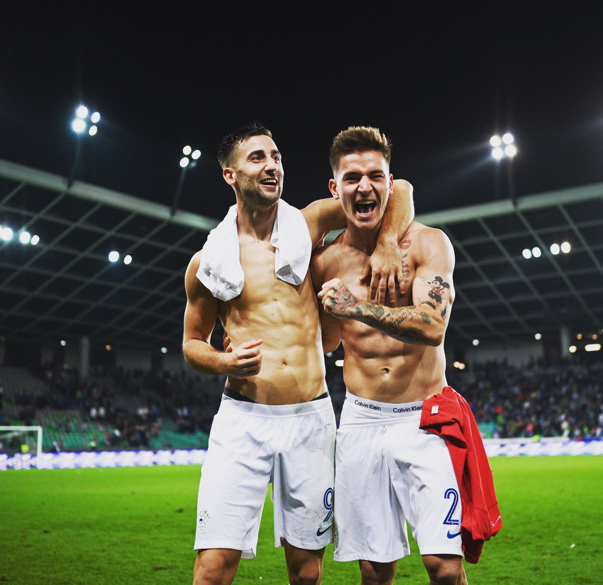 BenjaminVerbic's tweet photo. Hvala Stožice! Pričakujemo vas v ponedeljek 💪🇸🇮 https://t.co/hahkY8oIb6
