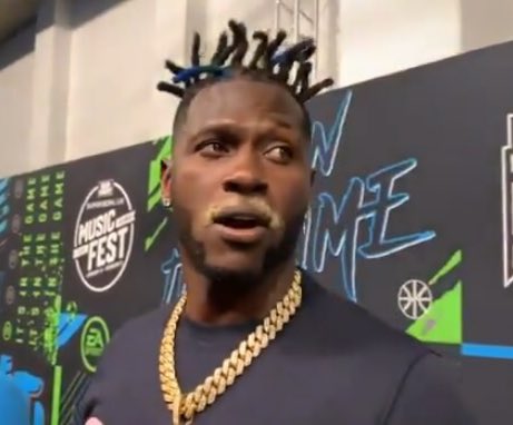 taymckeague's tweet photo. What if it I told you Antonio Brown wanted a trade from the Steelers, becomes a Raider, flys a hot air balloon to training camp, freezes his feet, refuses to find a new helmet, wire taps his coach, loses $30m &amp; is released the day before the season?

Business no longer boomin’ https://t.co/zBTFKqauV3