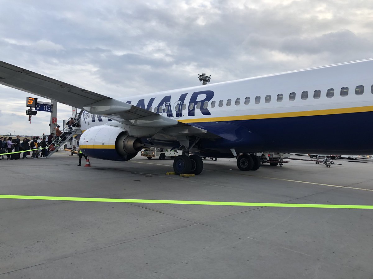 KickedInYOO's tweet image. After an exhausting yet amazing weekend at @SimRacingExpo I’m off again to London for F1 eSports!

@OfficialVRacer @EventsHouse