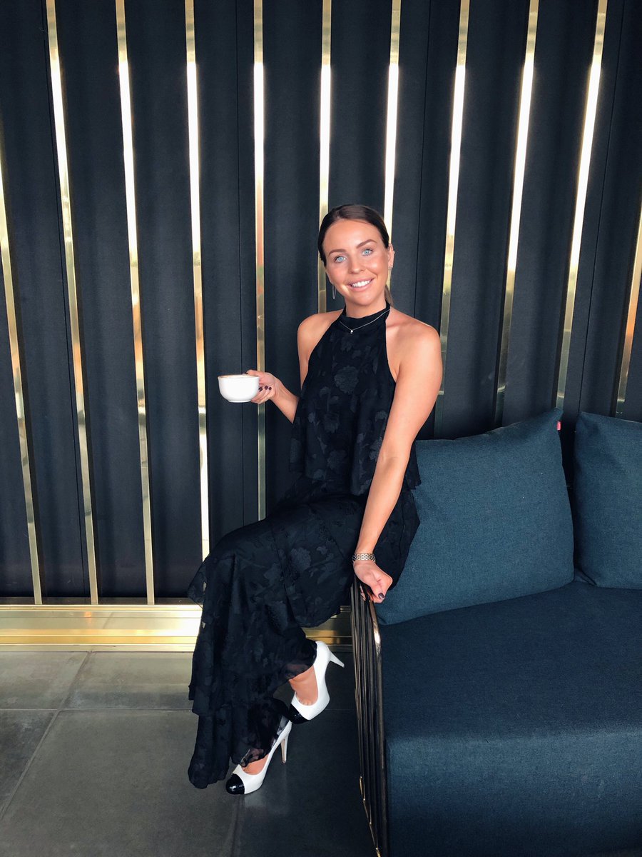 Black Tiered Halter Neck Jumpsuit

Now: £30.00
Sizes 8-12

Buy now>> bellasorella.co.uk/collections/ju…

#fashion #fashionista #fashionable #shopping #shoppingonline #onlineshopping #worldwidedelivery #bellasorella