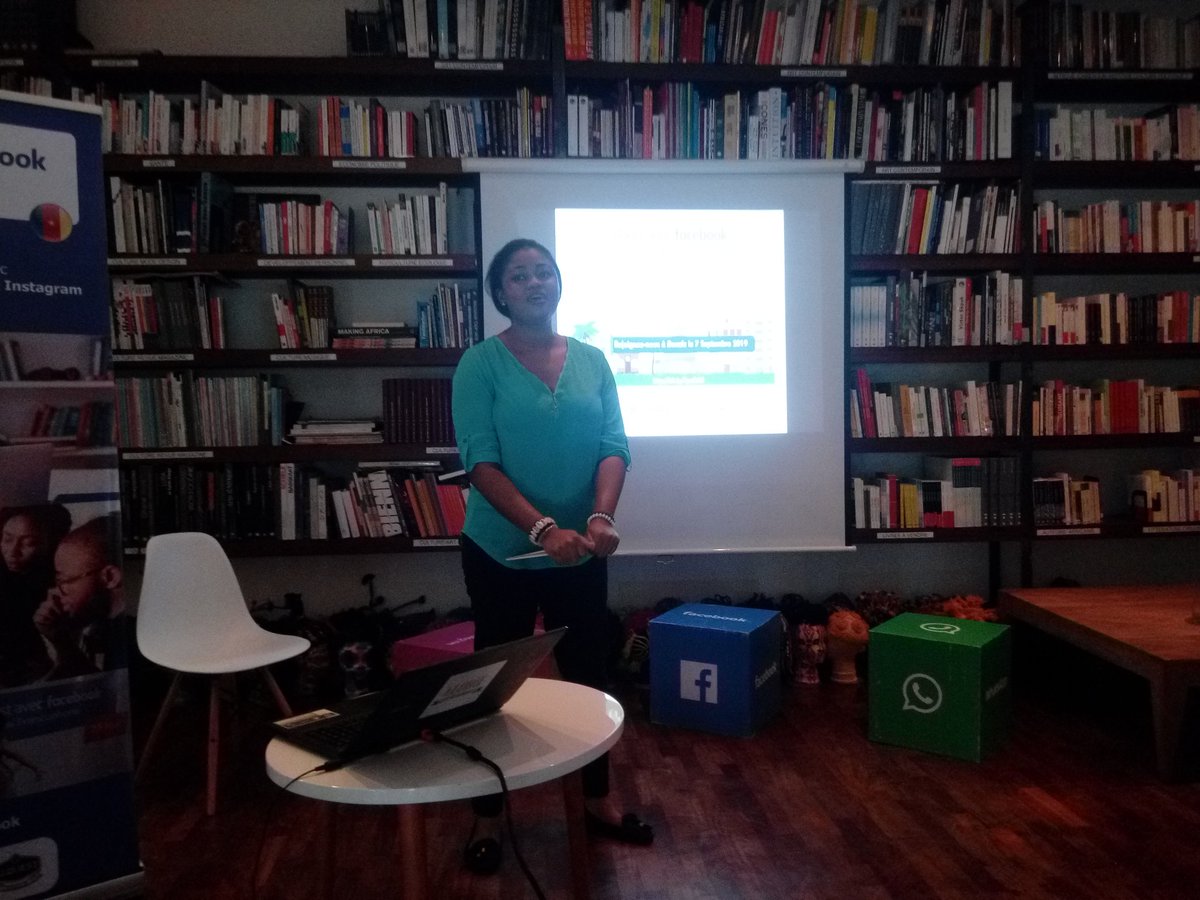 NyounaiH's tweet photo. Début de la formation #BoostavecFacebook organisée par JokkoLabs sis à Douala-Bonanjo en partenariat avec Kinaya basé au Sénégal.
La dite formation s'inscrit dans le but de faire découvrir les outils du digital aux professionnels et toutes personnes intéressées par ce domaine. https://t.co/V2bPSUVhHG