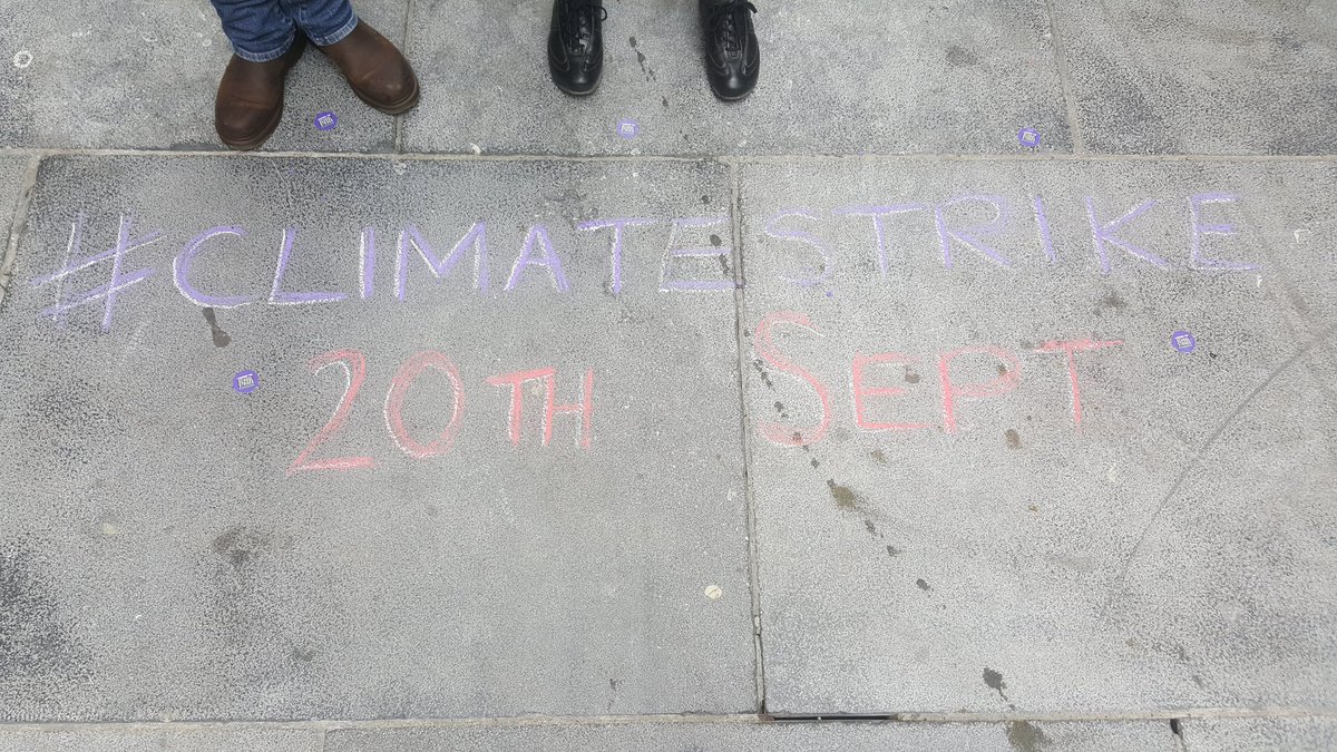 DeirdreOCarrol3's tweet photo. On a mission for #climateconnects in #templebar to spread awareness of the #climatestrike 20.9 - someone was here before us 👏👏👏 https://t.co/Y3O890Sc8r