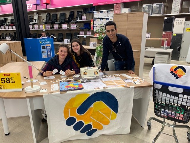 TOP Office tweet media