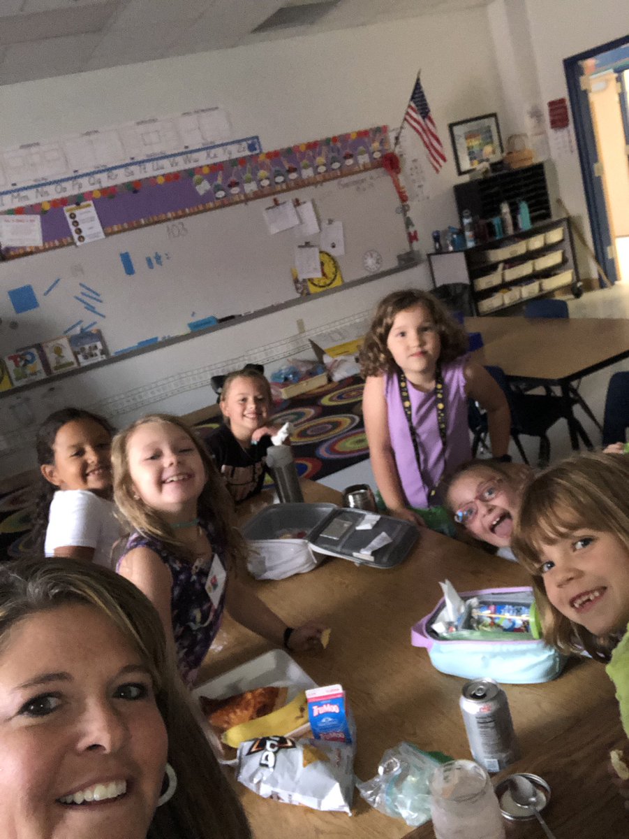 Lunch date with these kiddos.  #wellington_elem #WESroars