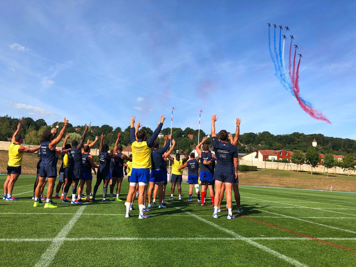 C’est l’heure du départ. Nous sommes prêts 🔜🇯🇵 <a href="/FranceRugby/">France Rugby</a> 🔵⚪️🔴