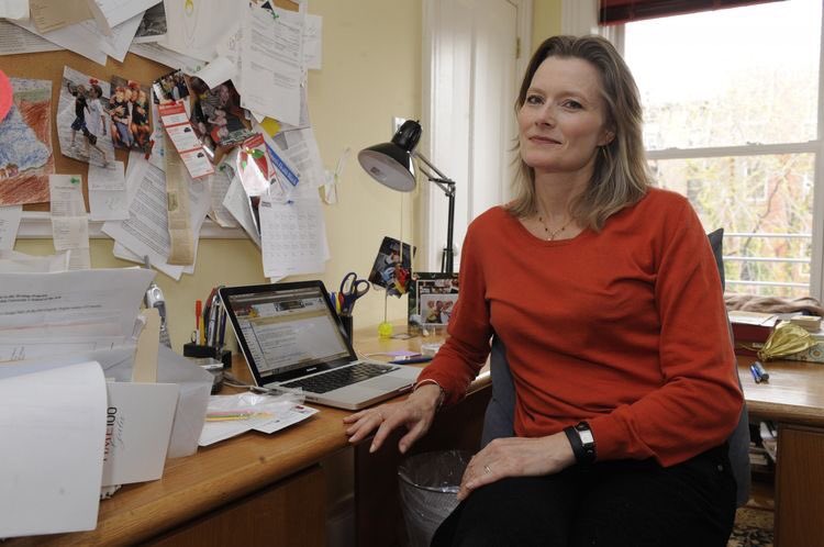 Happy Birthday Jennifer Egan! 