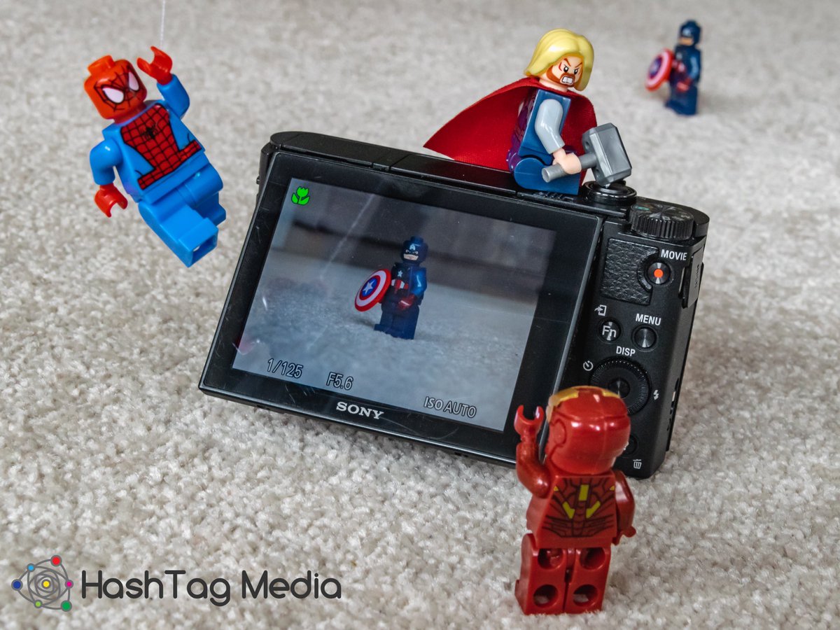 YTHashtagMedia's tweet photo. #Marvel #Avengers taking some pictures with my Sony camera - #thor #CaptainAmerica #spiderman #IronMan https://t.co/1gzonlc4aN