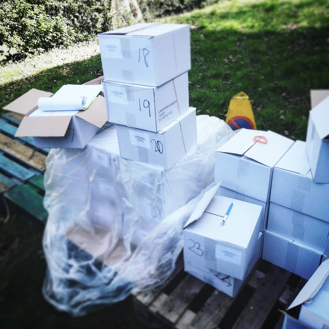 PAShanky's tweet photo. ☀️A sunny day means there's 15,000 DMs delivered to be sorted and delivered to thousands of voters!
✉️The Life of an Agent is a good one, filled with admin.
#GeneralElectionReady #VoteLabour #WiddenPallets https://t.co/xEU8VIgmyE