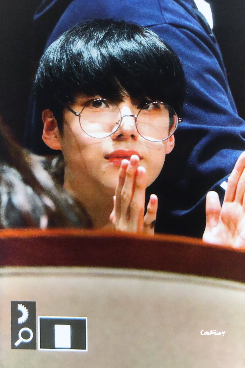 Caution021026's tweet photo. 190907 팬싸❣️
_ 
#이은상 #LEEEUNSANG
 #X1 #엑스원 https://t.co/2vgsO6vv8C