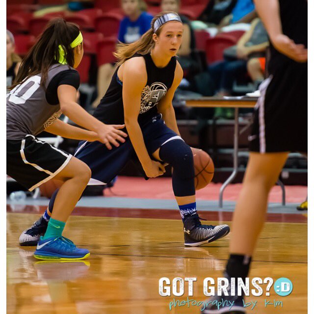 #RS64 Reds Super 64 Showcase -> Player List

2020 Hannah Edwards (5-8/G)
2021 Camila Sosa (5-3/PG)
2021 Alysa Jenkins (5-7/G)
2020 Acetta Farrait (5-9/W)
2022 Kyra Frazine (5-11/F)