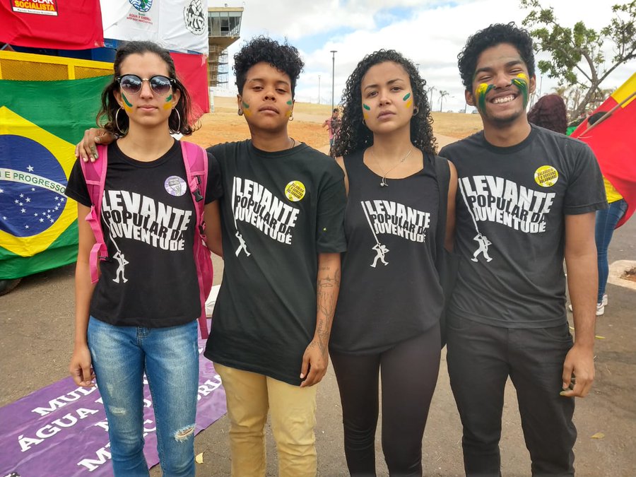 Ver imagem no Twitter