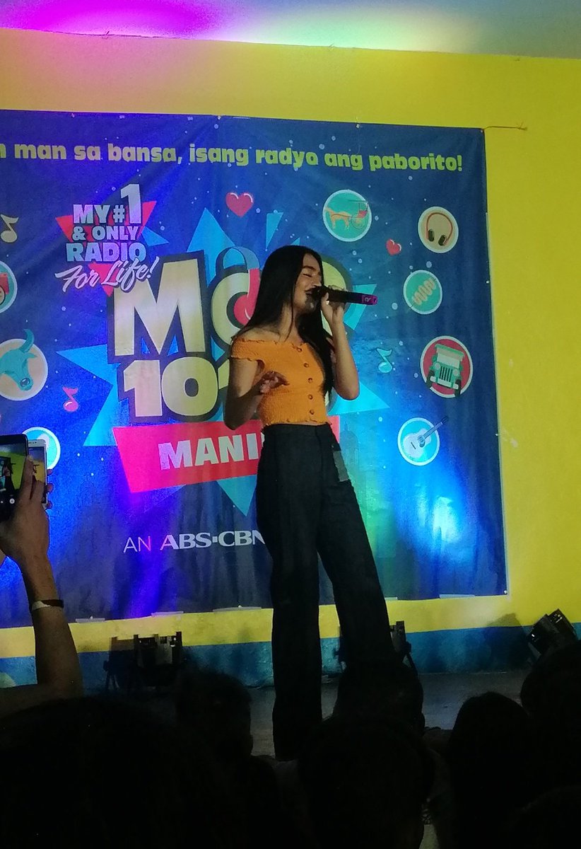 msolskylee's tweet photo. Beauty and confidence.. Im so happy to see you.
Love you vv girl. @vivoree
#ItsMOReFunWithKierVi https://t.co/SjIwHD9H0a