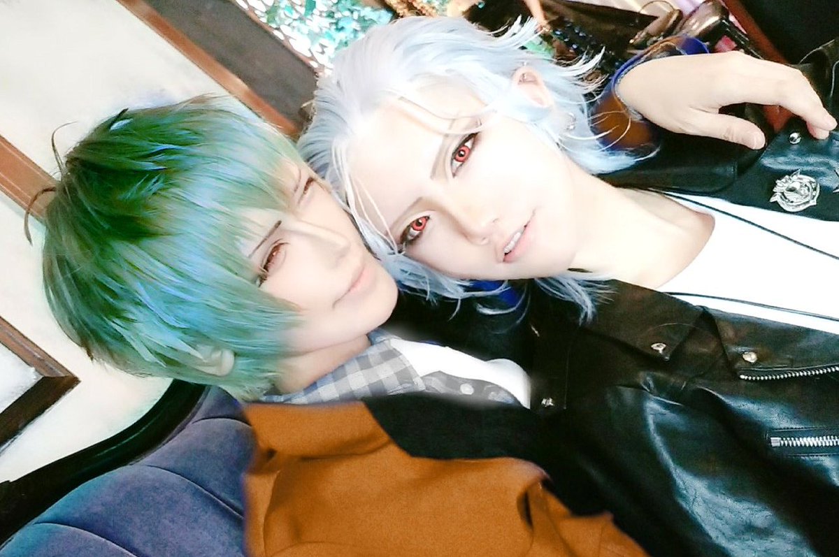 りゅうせい 13a V Twitter んああああ そんなっ うれしすぎます コーさん マットリのハンドサインで バン してください 胸を押さえて倒れる絵文字