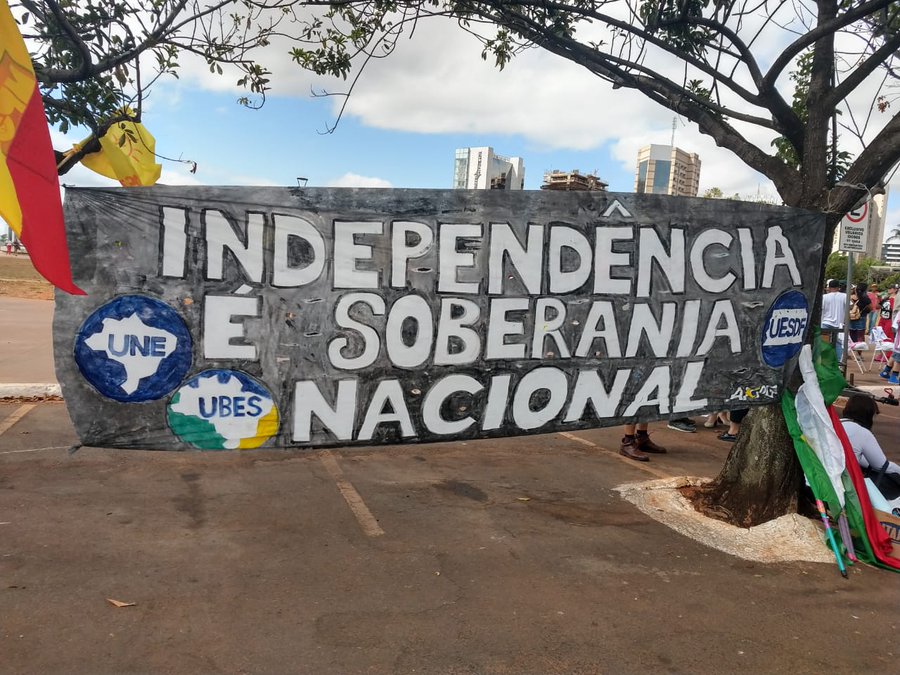 Ver imagem no Twitter