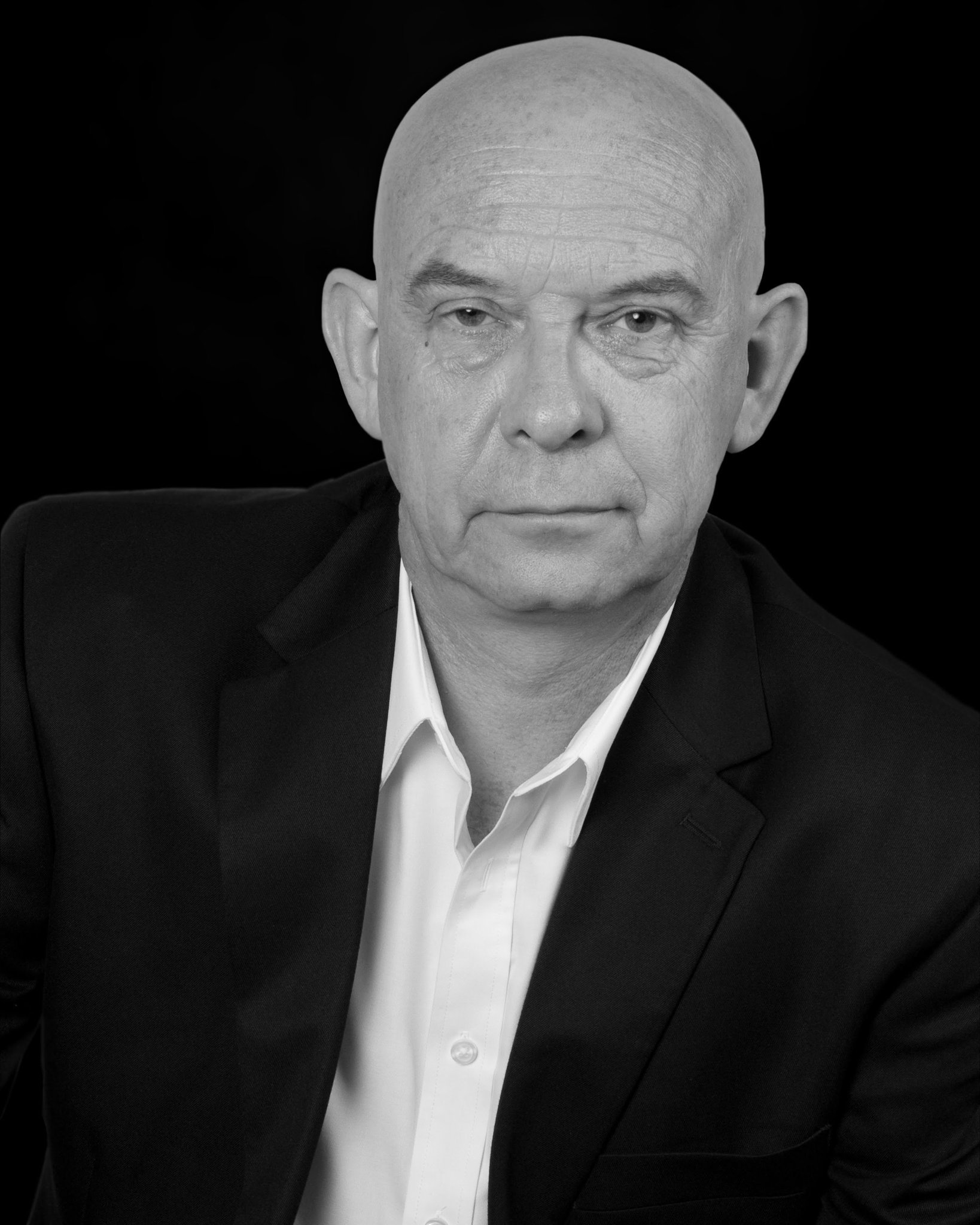 Wishing the distinguished and classy Doug Bradley a very Happy Birthday. Hope he has a \"hell\" of a day! 