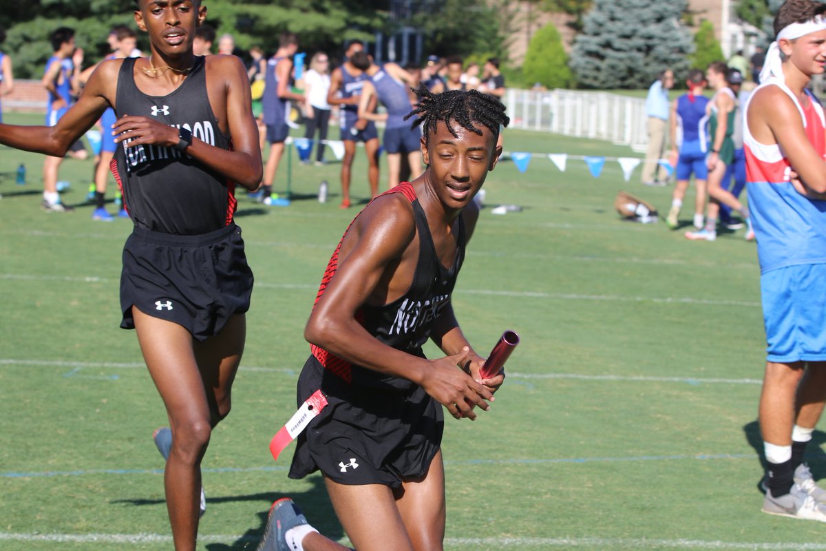 Henok Eshetu and Ayu Fantaw of Northwood won the #WoodwardRelays in 31:37, 30 seconds faster than Obsaa Feda and  Eldad Mulugeta ran last year