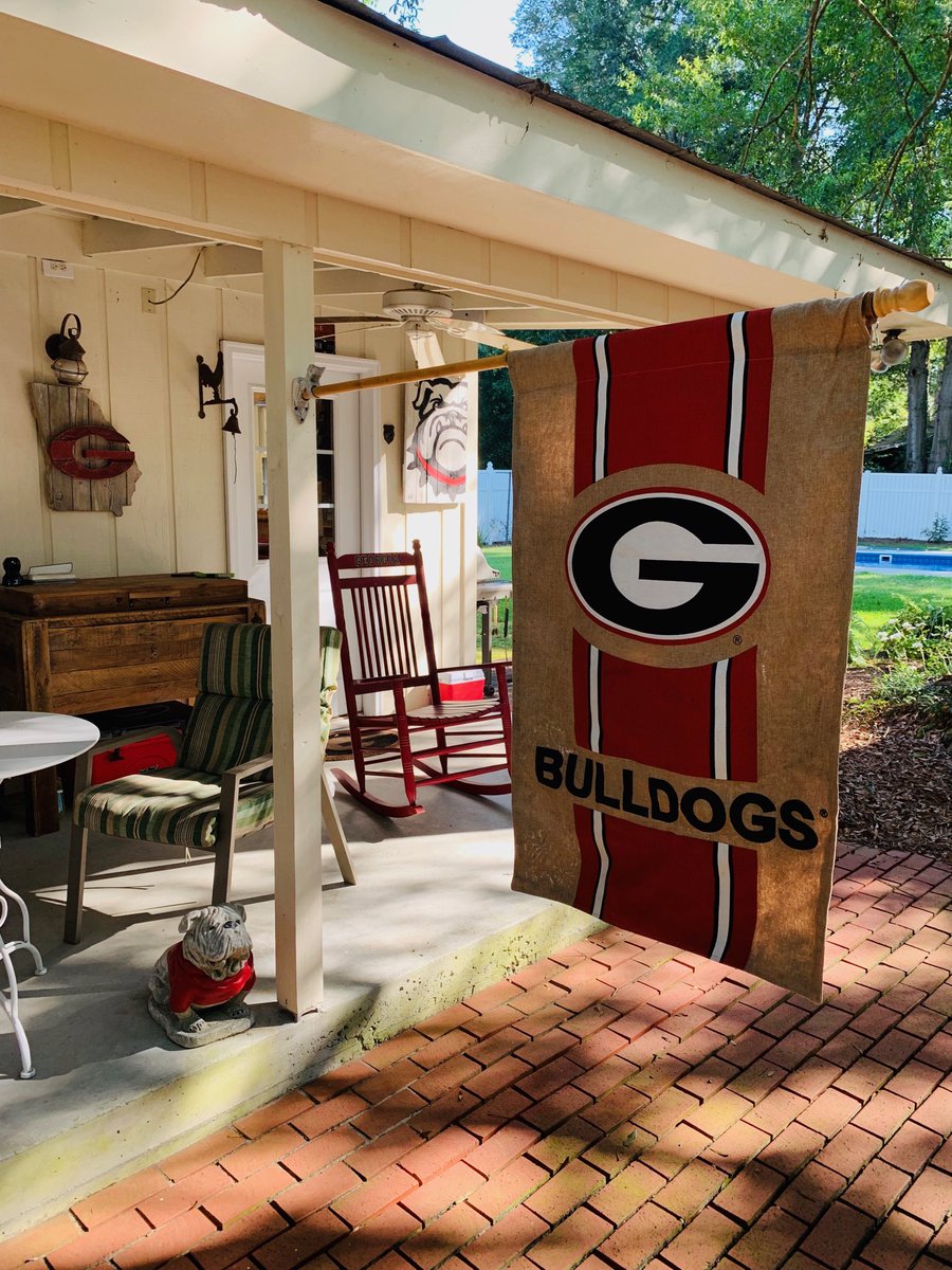 Getting the Dawg House ready.