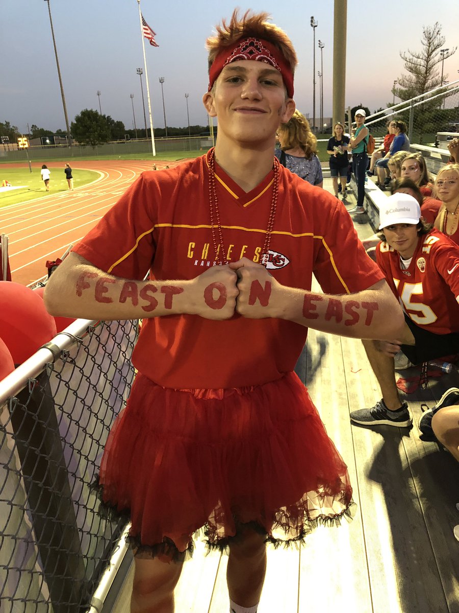 Eagle Nation (@on_students) on Twitter photo 🎉HERE IS YOUR FAN OF THE GAME FROM LAST NIGHTS FOOTBALL GAME! 🏈 HE BROUGHT THE HYPE, WILL YOU NEXT?🤔😤 <a href="/SlyterKeegan/">Keegan Slyter</a> 🎉HERE IS YOUR FAN OF THE GAME FROM LAST NIGHTS FOOTBALL GAME! 🏈 HE BROUGHT THE HYPE, WILL YOU NEXT?🤔😤 <a href="/SlyterKeegan/">Keegan Slyter</a>