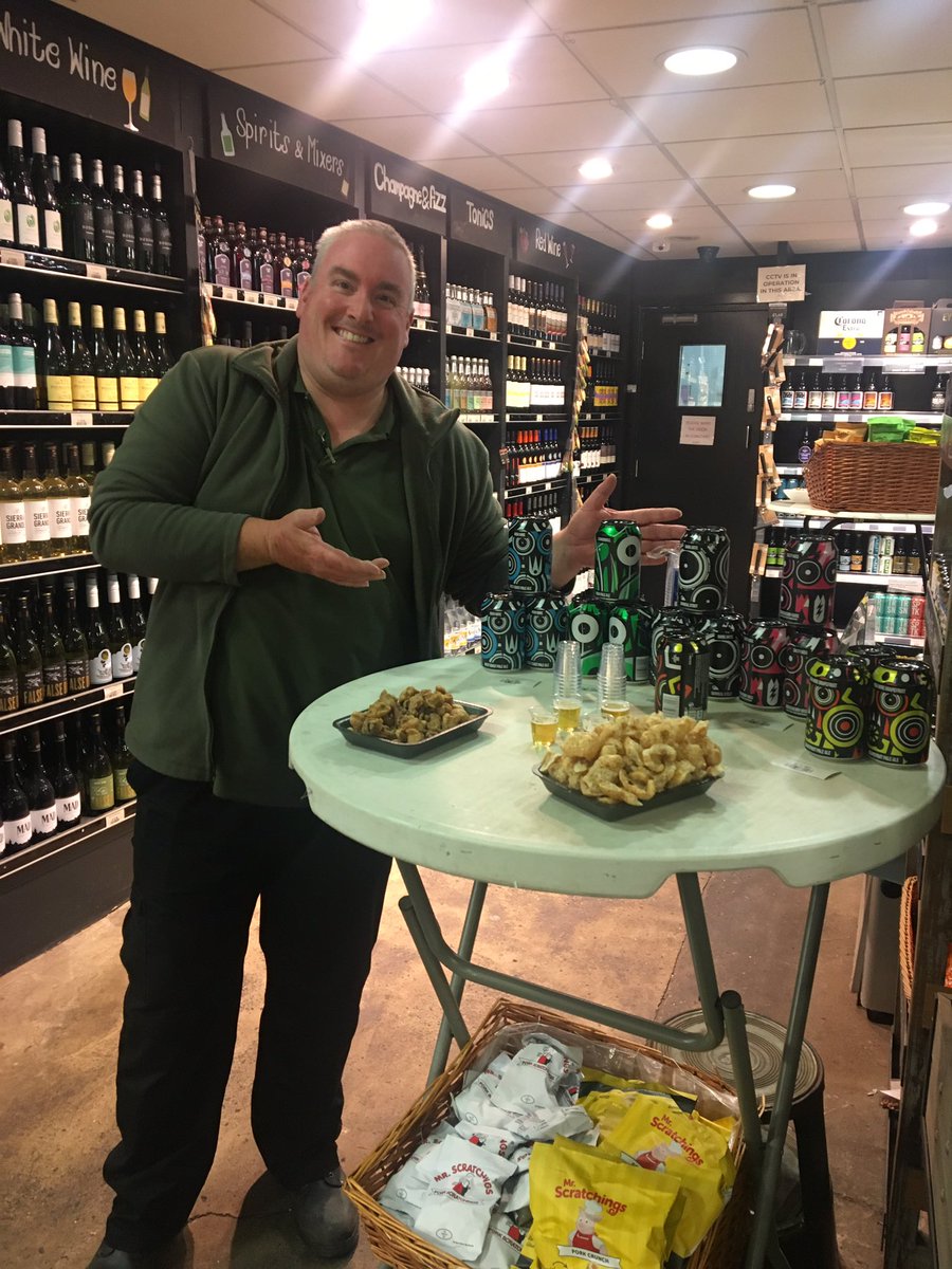 robertshawsfarm's tweet photo. Come and say hello to Paul, he’s got his favourite Magic Rock Brewing and Mr Scratchings on sampling. Which ones your favourite? #samplings #farmshop #paulsfaves https://t.co/unEFsgbza9