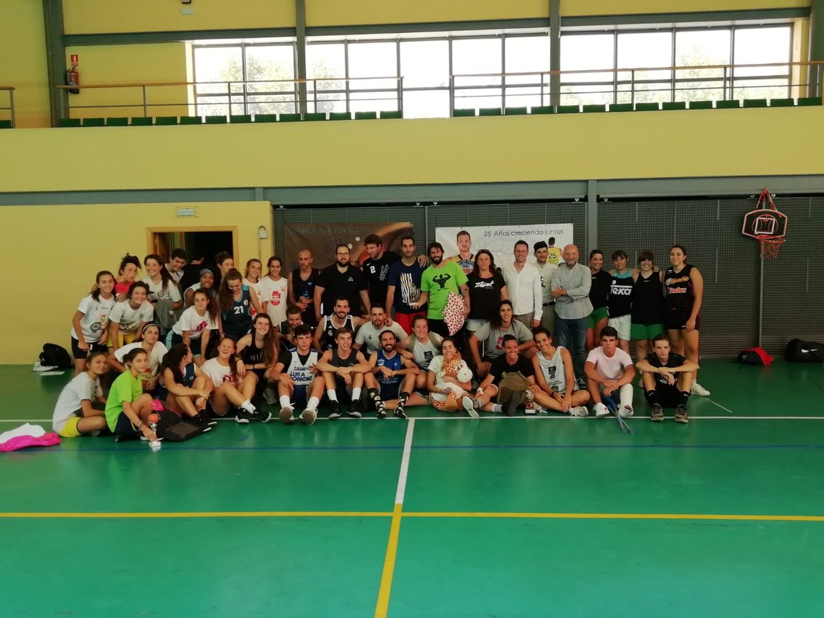 Aytodealgete's tweet photo. 🏆🏀 Entrega de premios del Torneo de Baloncesto 3x3 Fiestas de Algete 2019

👨👩 Organiza ADVA Baloncesto Algete

📆 Sábado 7 de septiembre

🕙 De 10:00 a 14:30 horas

📍 Polideportivo Duque de Algete

#FiestasAlgete2019

https://t.co/rGnFR5o5ll https://t.co/ihK3HQDqMV