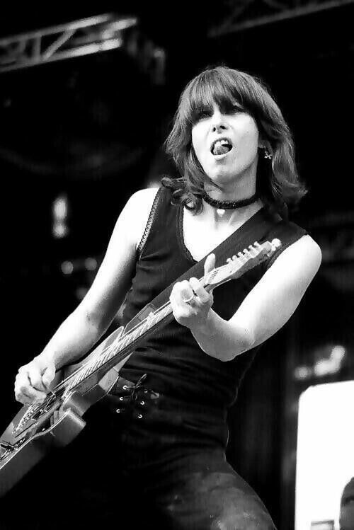 Happy 68th Birthday, Chrissie Hynde! Her new LP arrived on Friday. 