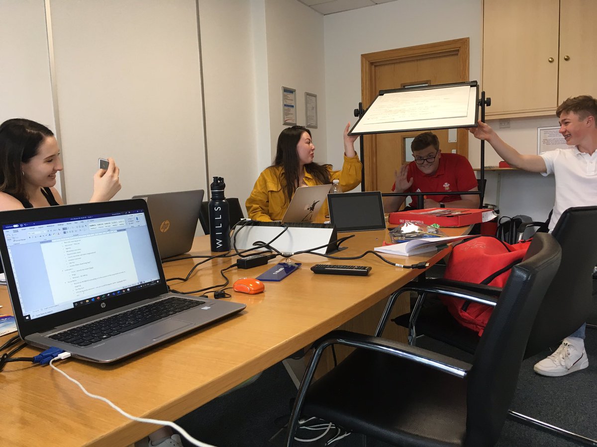 Productive day today with our #USWHYA Steering Group planning this years programme 📝

An exciting year ahead for our Hockey Young Ambassador Programme!